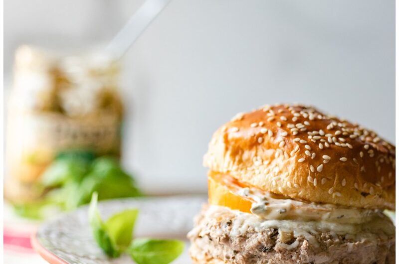 Pesto Turkey Burgers